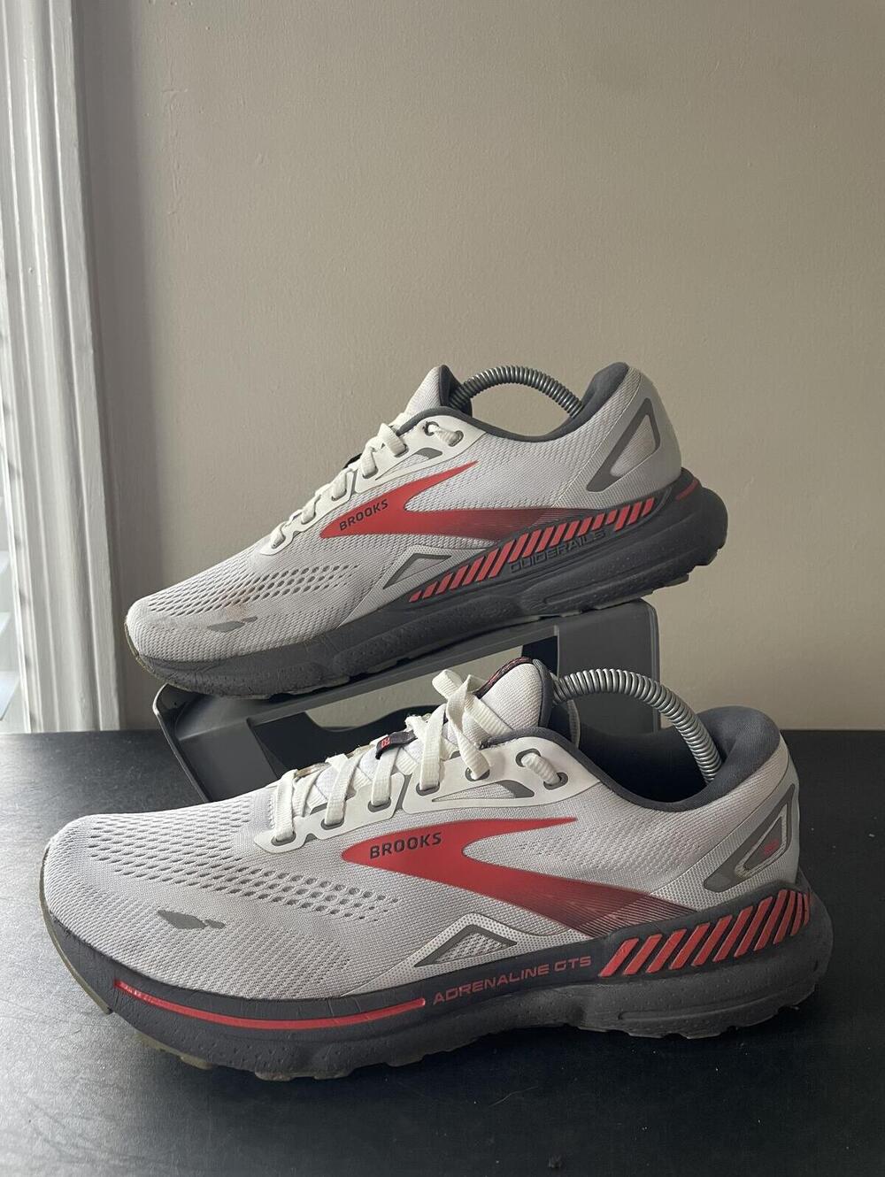 BROOKS ADRENALINE GTS 23